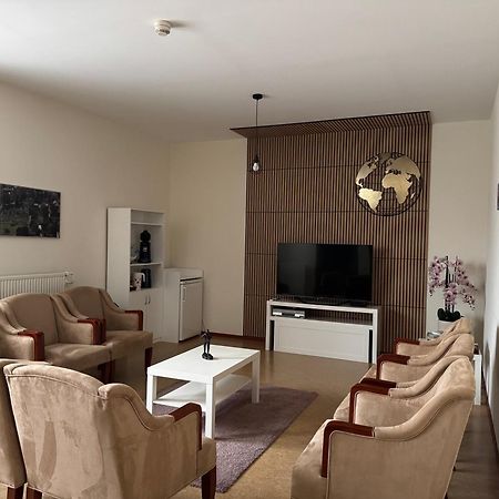 B&B Maria Hart Weert Exterior foto